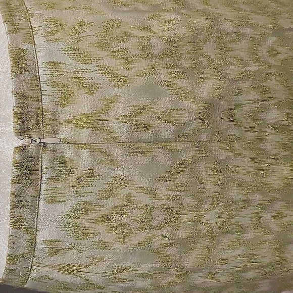 Ann Taylor Vintage Light Green Shimmery Pencil Skirt - Size 2 - Picture 3 of 6
